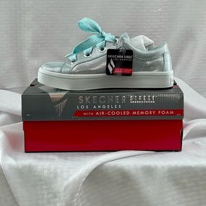 🥰👟 Skechers Metallics